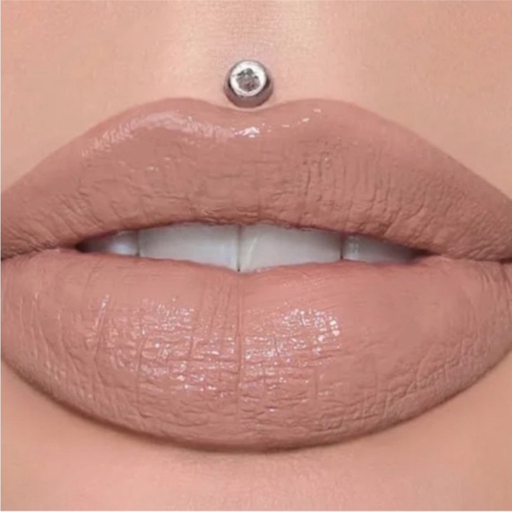 Jeffree Star Supreme Gloss MANNEQUIN shade new in box